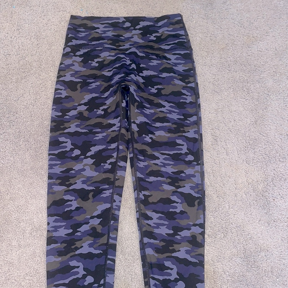 AERIE CAMO LEGGINGS